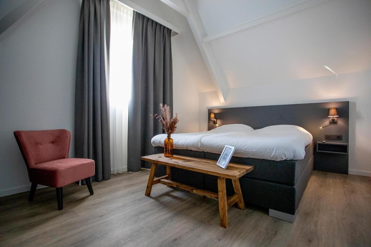 Hotel Tholen Eksteriør billede