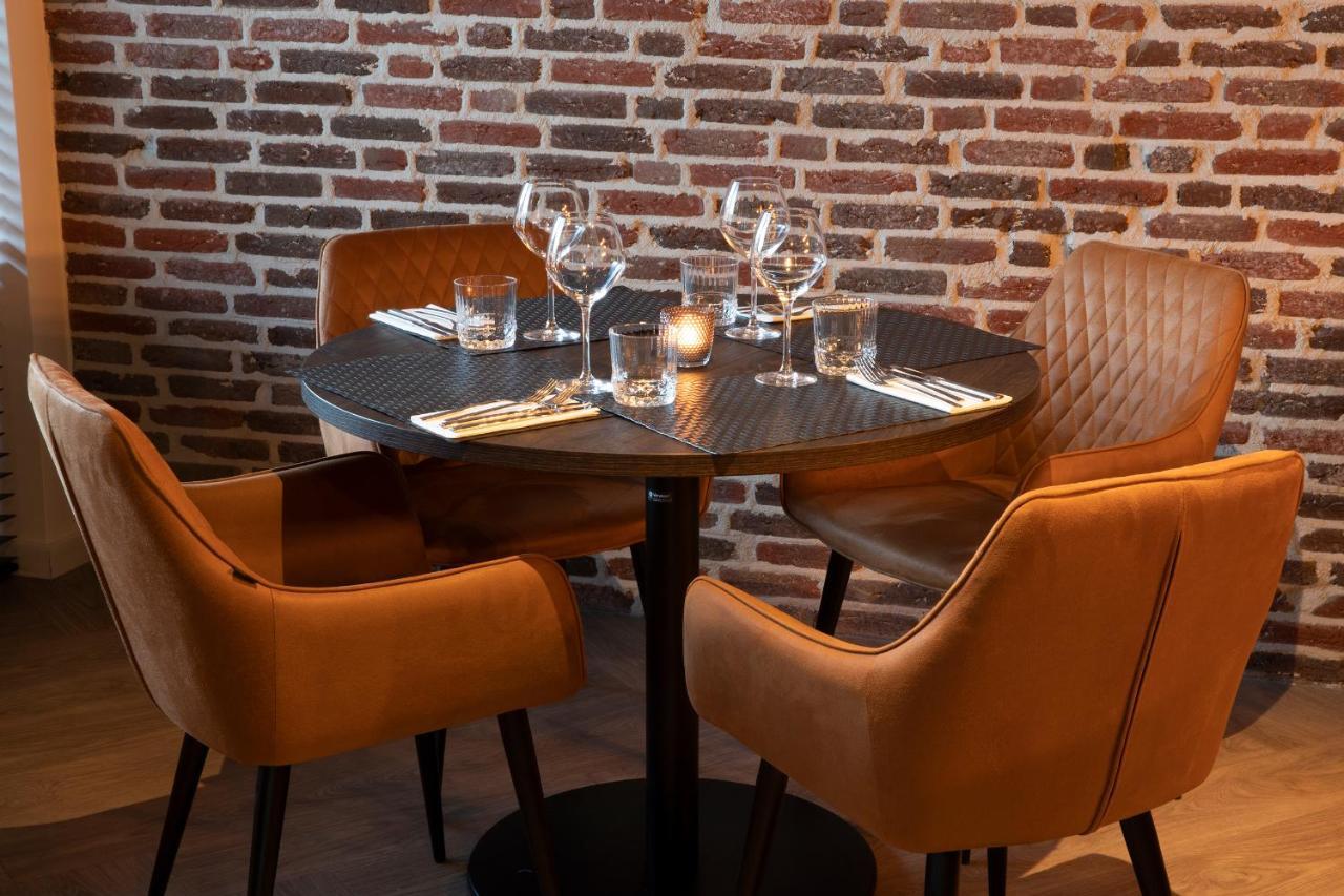 Hotel Tholen Eksteriør billede